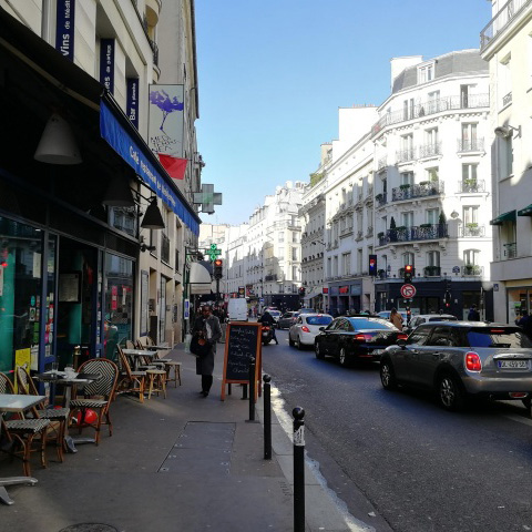 9区グランブルバールのアパルトマン